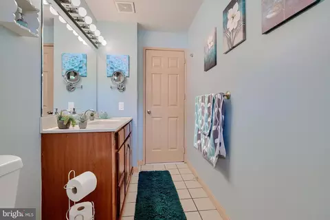 Entry Way - 503 Erickson Ct, Joppa, MD 21085 photo 5 of 5