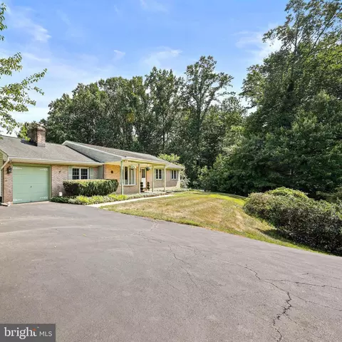 2519 Tally Ho Dr, Fallston, MD 21047 photo 2