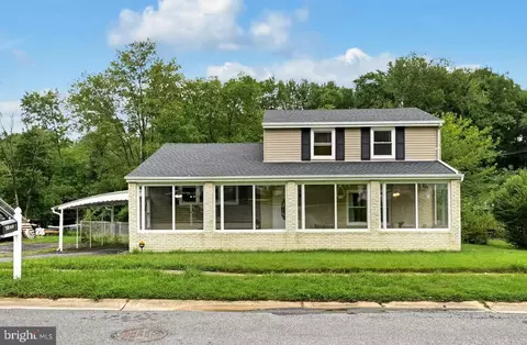 1423 Perrywood Dr, Aberdeen, MD 21001