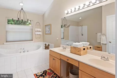 Bath - 503 Stratford Rd, Fallston, MD 21047 photo 3 of 5