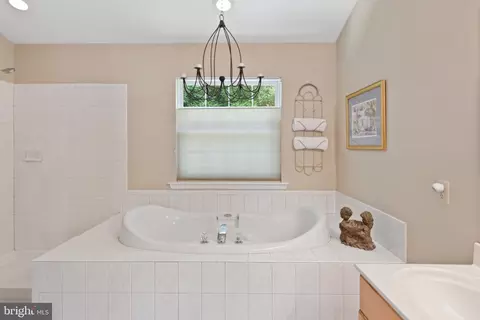 Bath - 503 Stratford Rd, Fallston, MD 21047 photo 1 of 5
