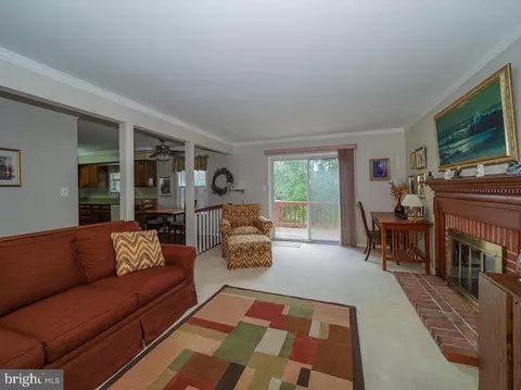 Living - 2104 Rosante Ct, Fallston, MD 21047 photo 10 of 10
