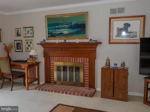 Living - 2104 Rosante Ct, Fallston, MD 21047 photo 7 of 10
