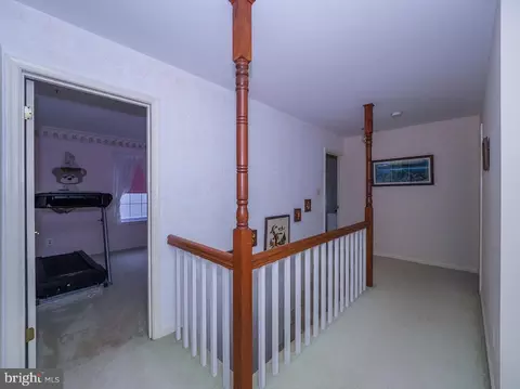 Entry Way - 2104 Rosante Ct, Fallston, MD 21047 photo 4 of 6