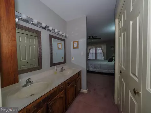 Bath - 2104 Rosante Ct, Fallston, MD 21047 photo 2 of 5