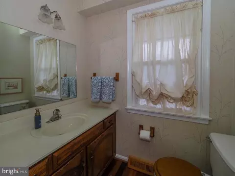 Bath - 2104 Rosante Ct, Fallston, MD 21047 photo 1 of 5