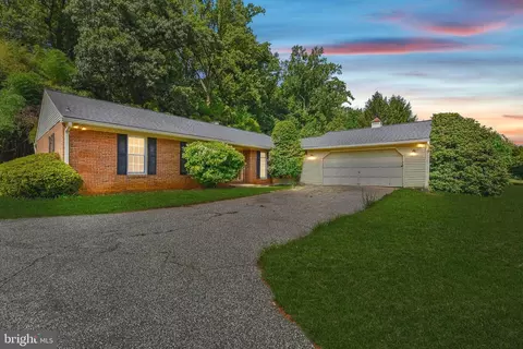 2708 Shady Grove Dr, Baldwin, MD 21013