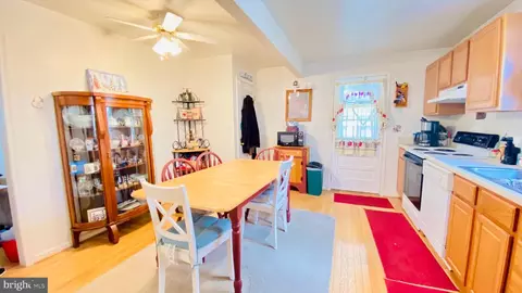 Entry Way - 423 Trimble Rd, Joppa, MD 21085 photo 3 of 3
