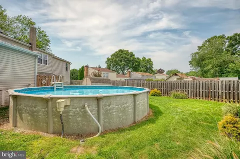 Exterior - 59 Neptune Dr, Joppa, MD 21085 photo 12 of 22