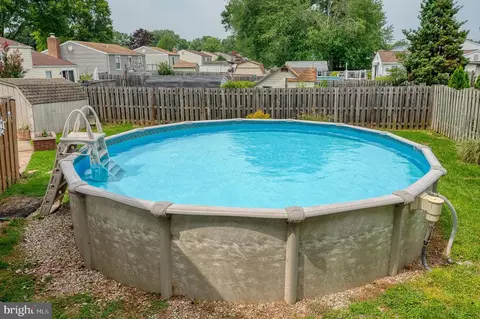 Exterior - 59 Neptune Dr, Joppa, MD 21085 photo 14 of 22
