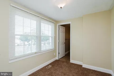 Entry Way - 59 Neptune Dr, Joppa, MD 21085 photo 4 of 4