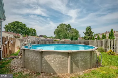 Exterior - 59 Neptune Dr, Joppa, MD 21085 photo 13 of 22