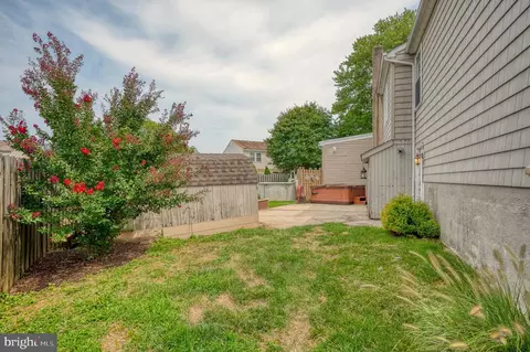 Exterior - 59 Neptune Dr, Joppa, MD 21085 photo 7 of 22