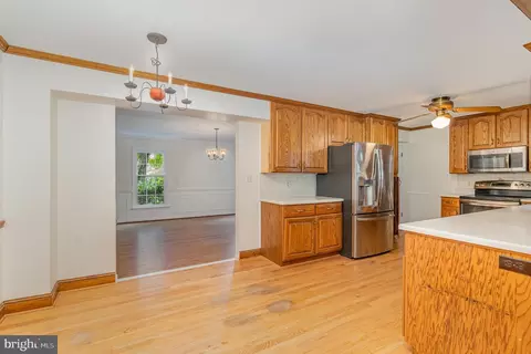 2408 Chatau Ct, Fallston, MD 21047 photo 13