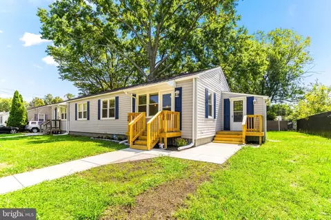 24 Swan St, Aberdeen, MD 21001