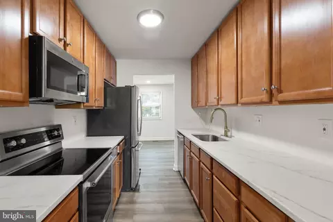 Kitchen - 655 Shore Dr, Joppa, MD 21085 photo 1 of 2