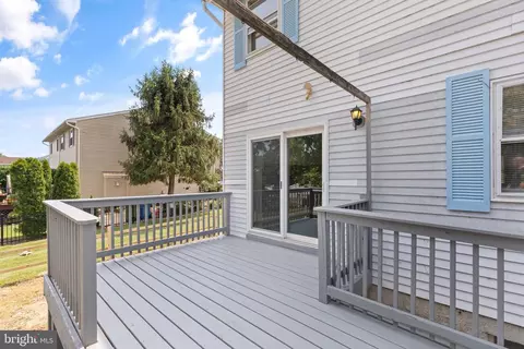 Exterior - 655 Shore Dr, Joppa, MD 21085 photo 3 of 3