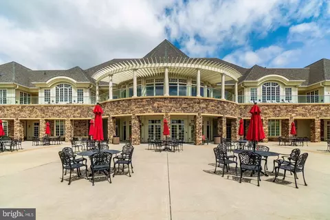 200 Secretariat Dr #200-R, Havre De Grace, MD 21078