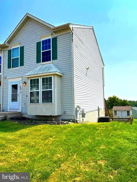 533 Macintosh Cir, Joppa, MD 21085 photo 1