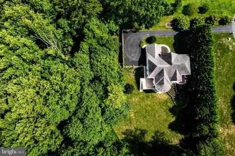 View/Area - 1900 Coachman Ct, Fallston, MD 21047 photo 4 of 10