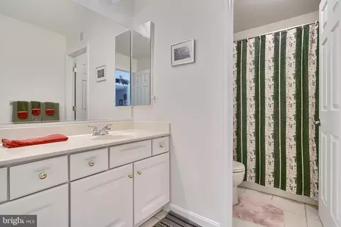 Bath - 1900 Coachman Ct, Fallston, MD 21047 photo 7 of 11
