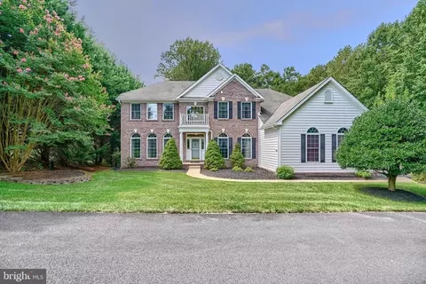 1900 Coachman Ct, Fallston, MD 21047