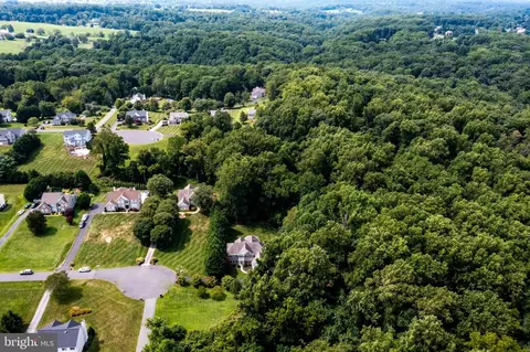 View/Area - 1900 Coachman Ct, Fallston, MD 21047 photo 8 of 10