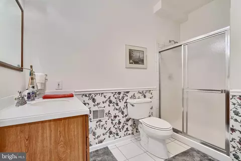 Bath - 1900 Coachman Ct, Fallston, MD 21047 photo 10 of 11