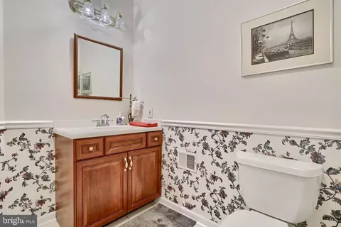 Bath - 1900 Coachman Ct, Fallston, MD 21047 photo 11 of 11