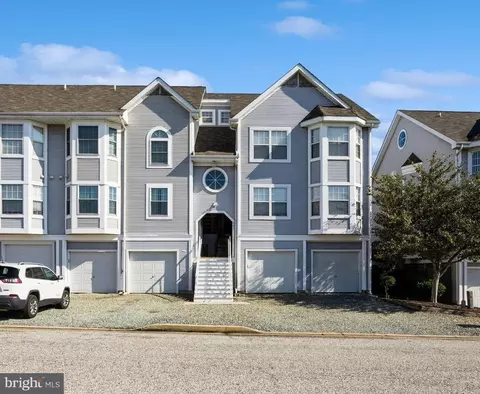 297 Girard St #C, Havre De Grace, MD 21078