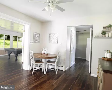 1114 Sturbridge Rd, Fallston, MD 21047 photo 11