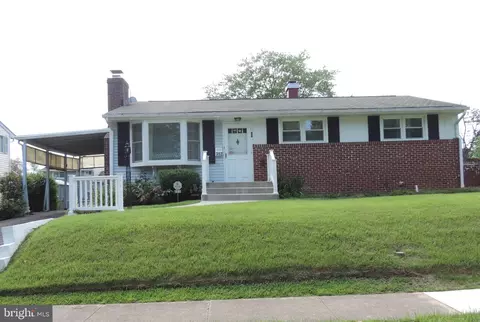 352 South Dr, Aberdeen, MD 21001