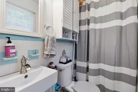 Bath - 3205 Tally Ho Pl, Fallston, MD 21047 photo 2 of 3