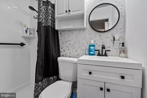 Bath - 306 Oakway Ct, Joppa, MD 21085 photo 1 of 2