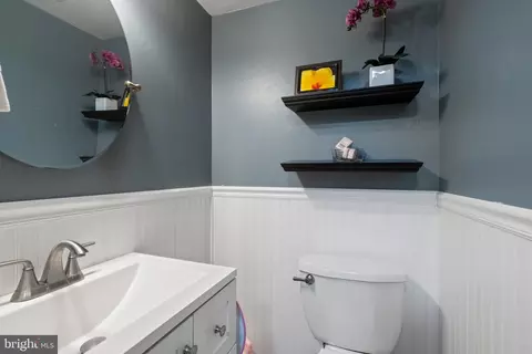 Entry Way - 306 Oakway Ct, Joppa, MD 21085 photo 3 of 3