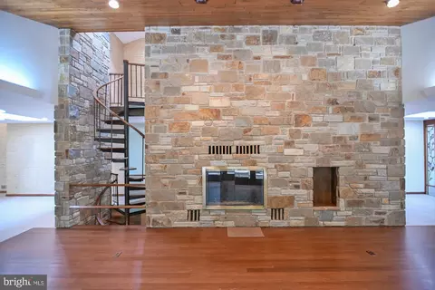 Living - 2404 Laurel Bush Rd, Abingdon, MD 21009 photo 3 of 20