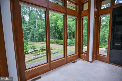 Entry Way - 2404 Laurel Bush Rd, Abingdon, MD 21009 photo 1 of 6