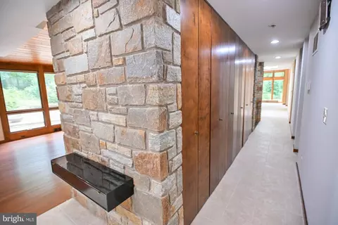 Entry Way - 2404 Laurel Bush Rd, Abingdon, MD 21009 photo 4 of 6