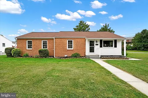 26 Mitchell Ave, Aberdeen, MD 21001