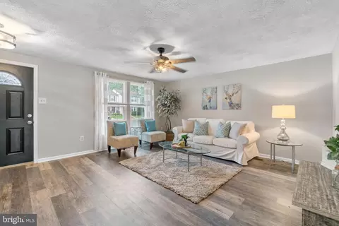 Living - 3339 Garrison Cir, Abingdon, MD 21009 photo 1 of 7