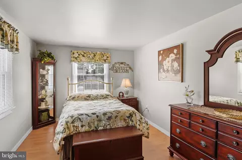 677 Towne Ctr, Joppa, MD 21085 photo 32