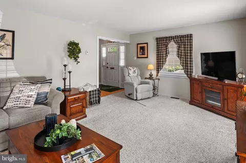 677 Towne Ctr, Joppa, MD 21085 photo 11
