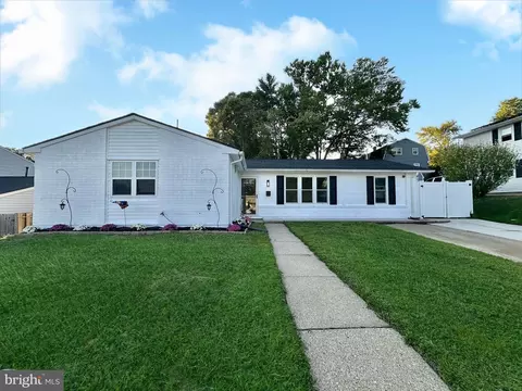 202 Fitzhugh Rd, Joppa, MD 21085