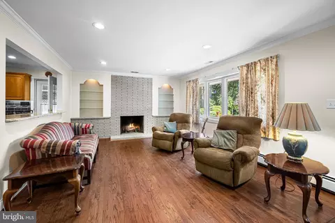 410 Streamside Dr, Fallston, MD 21047 photo 5