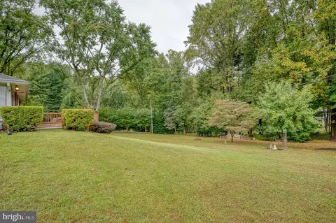 Exterior - 1321 Murgatroyd Rd, Fallston, MD 21047 photo 12 of 15