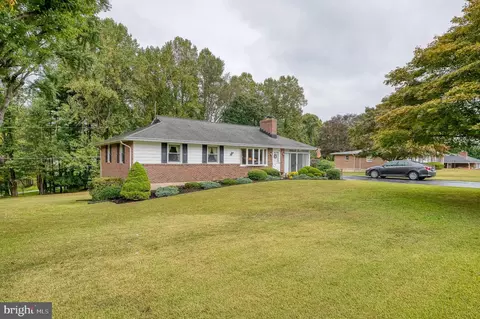 Exterior - 1321 Murgatroyd Rd, Fallston, MD 21047 photo 2 of 15