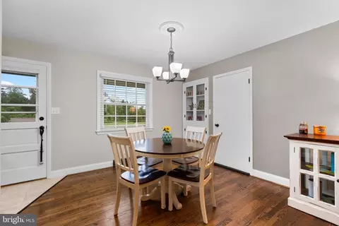Dining - 809 Old Joppa Rd, Joppa, MD 21085 photo 1 of 2