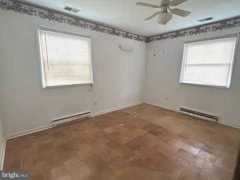 305 Chandler Ct, Joppa, MD 21085 photo 6
