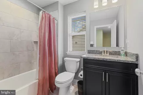 Bath - 2038 Margrave Ave, Fallston, MD 21047 photo 3 of 3