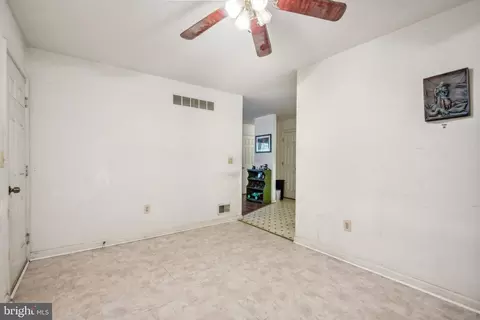 Entry Way - 1828 Mitchell Dr, Aberdeen, MD 21001 photo 3 of 4